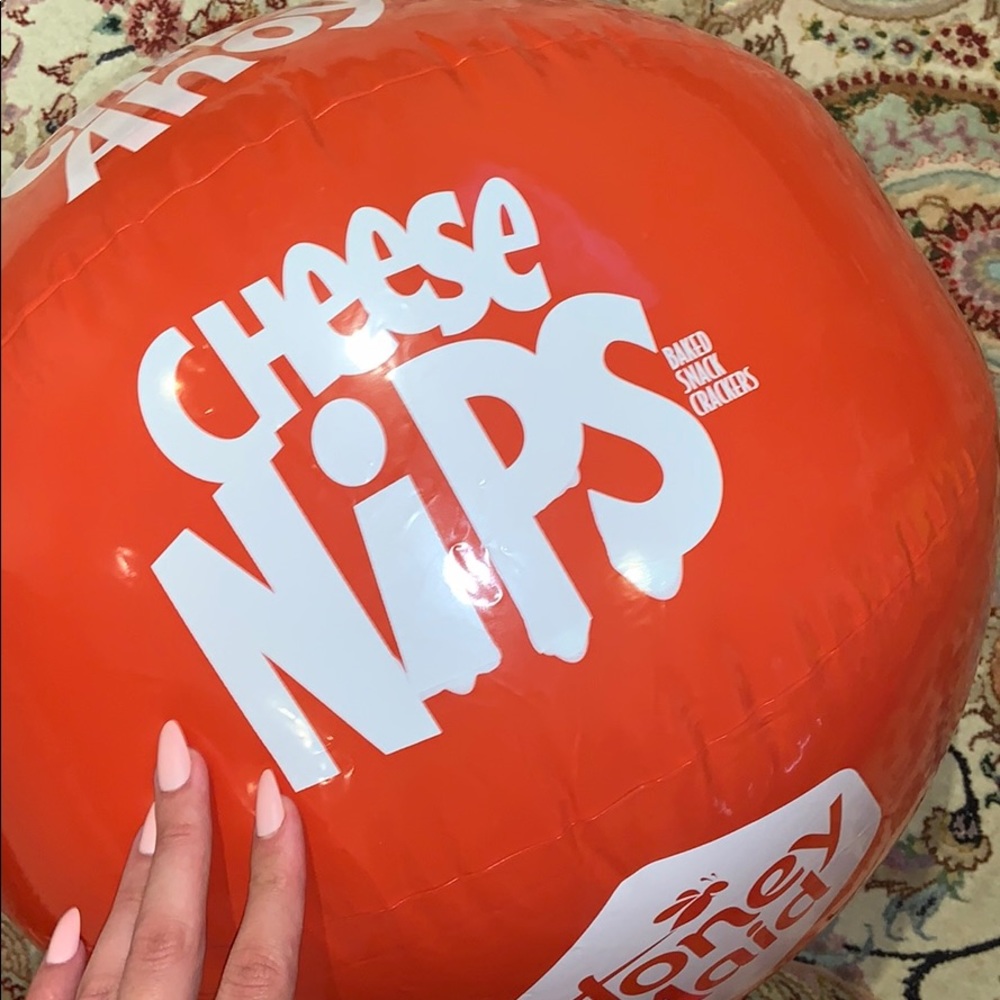 One Direction 2013 Tour beach ball - Picture 4 of 6